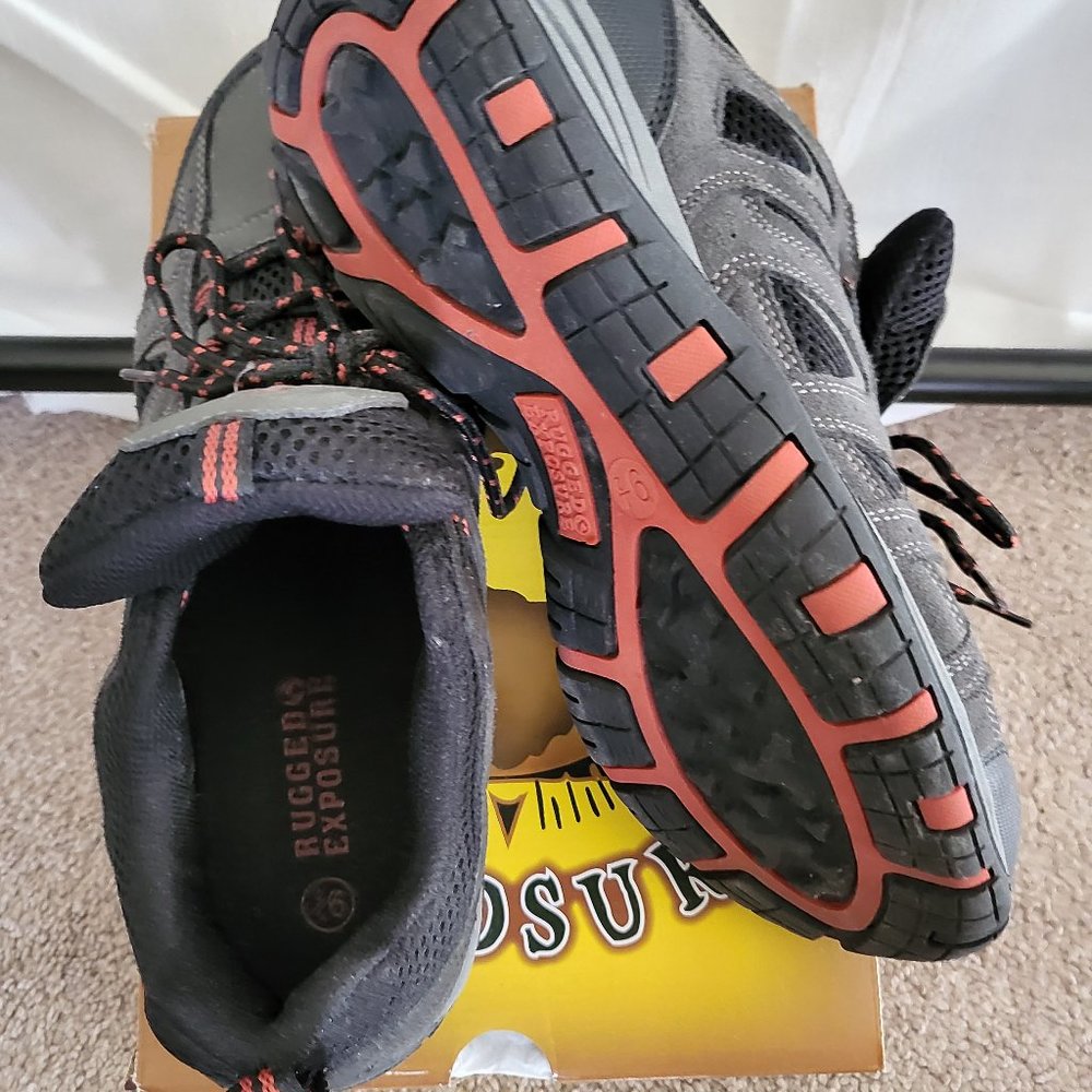 Rugged Exposure Boots. Grey. Size: 9 1/2